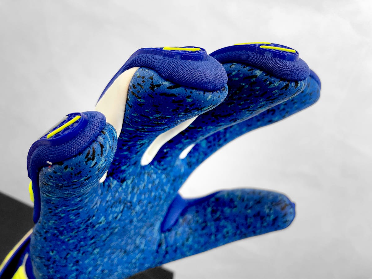 gants-gardiens-reusch-attrakt-ltd-4