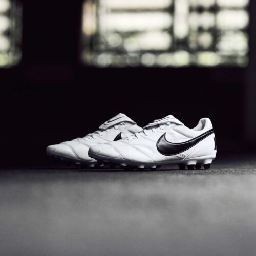 Image de l'article Nike lance un nouveau coloris pour sa Premier II