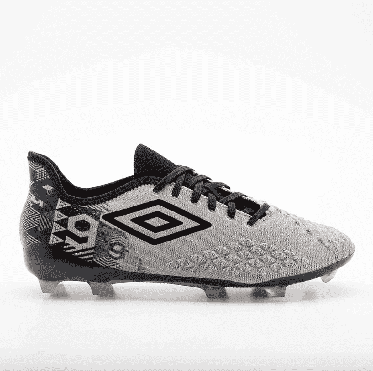 umbro-novem-pro-paolo-guerrero-5