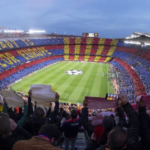 Image de l'article Le Barça va vendre 15 000 tee-shirts pour remplir ses tribunes face à l'Atlético Madrid