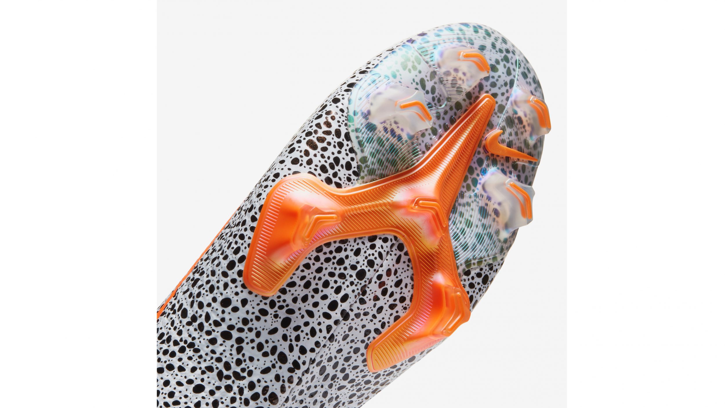 nike-mercurial-superfly-7-safari-2020-6