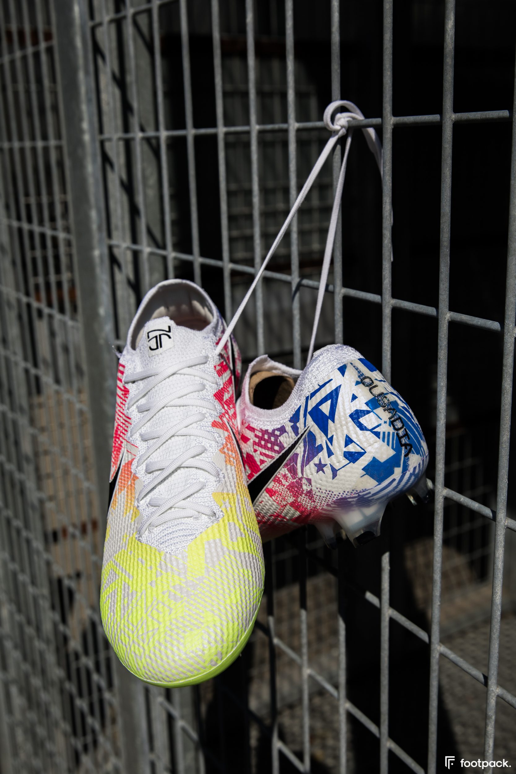 nike-mercurial-vapor-13-neymar-jogo-prismatico-footpack-26