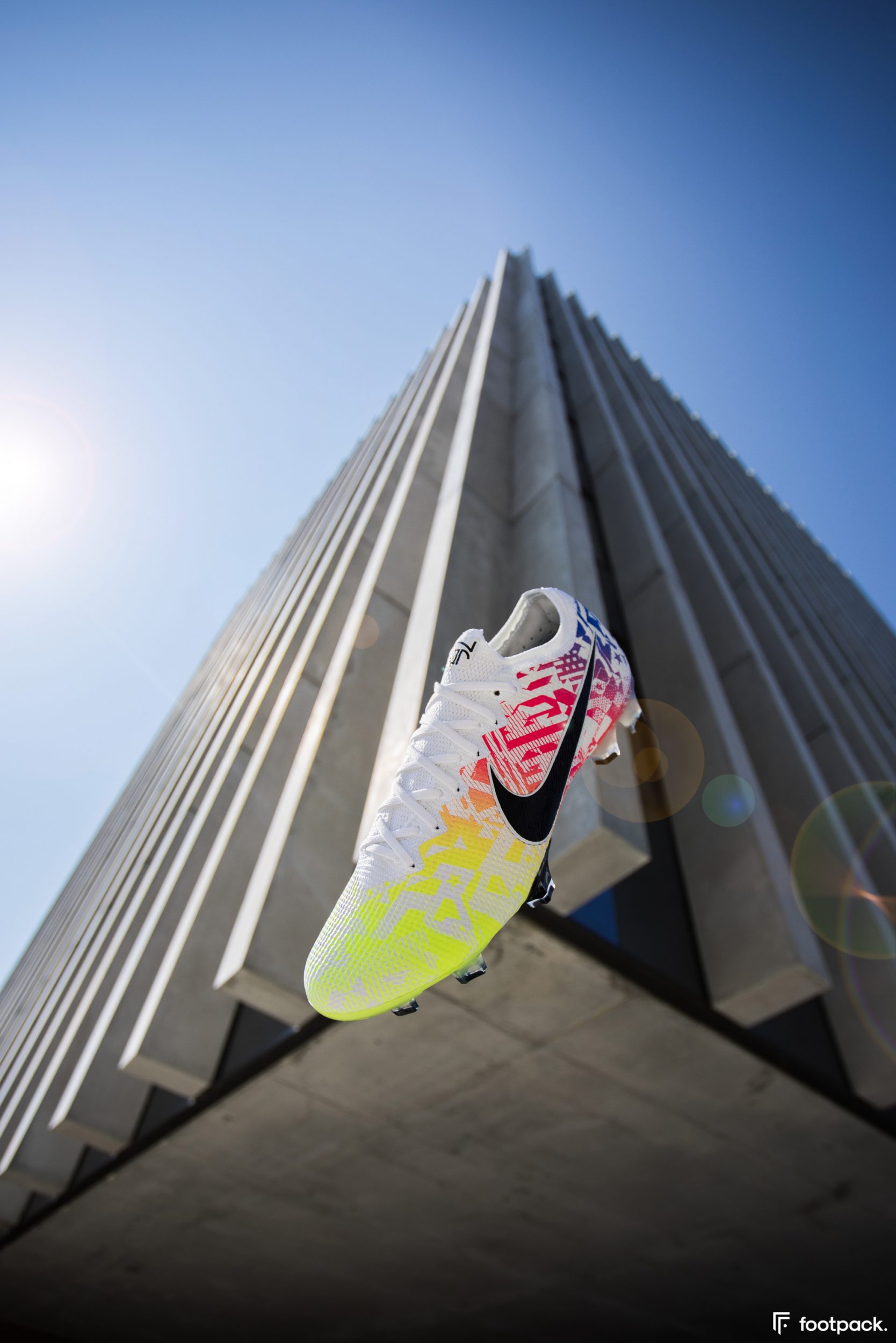 nike-mercurial-vapor-13-neymar-jogo-prismatico-footpack-39