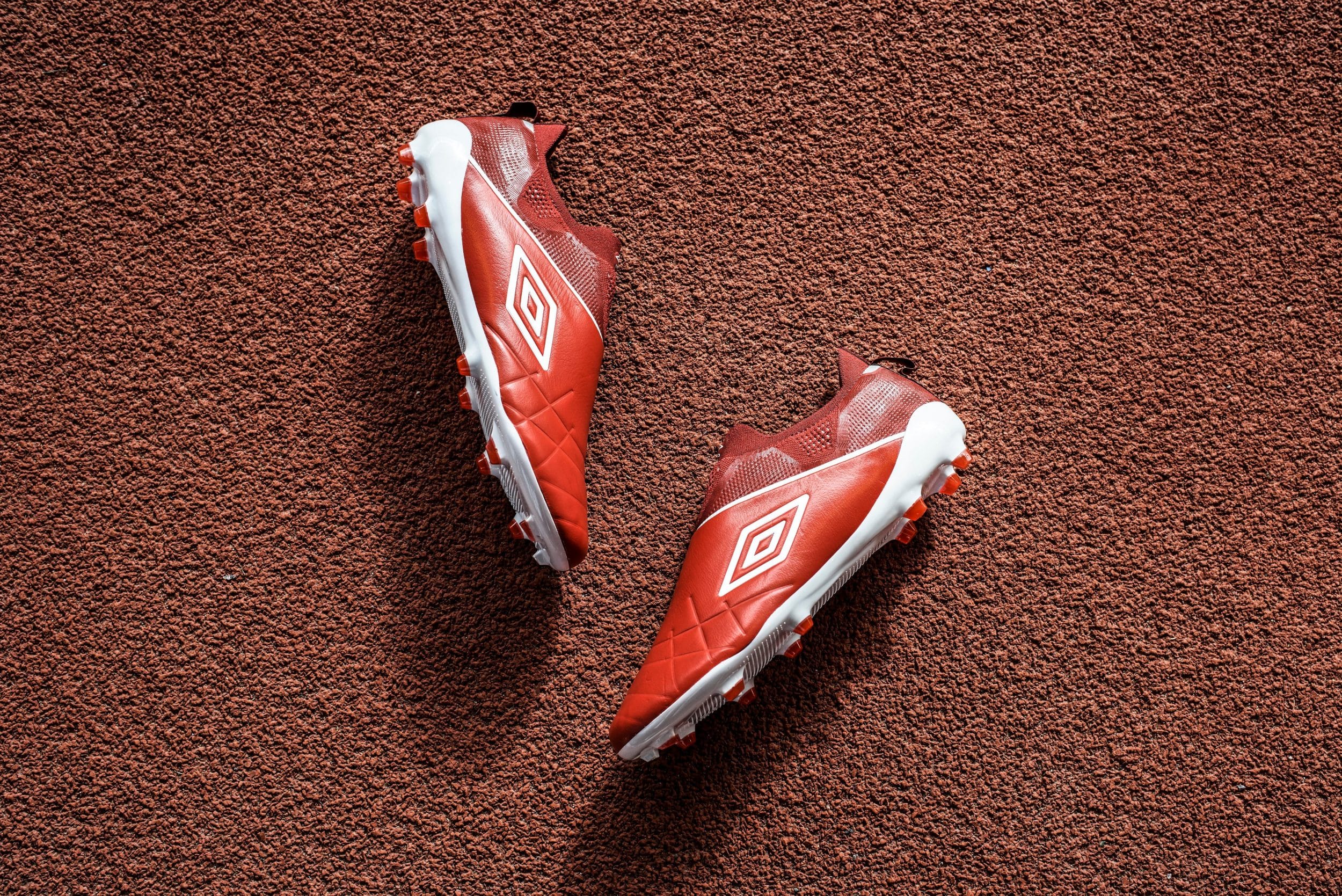 umbro-medusae-3-toreador-rouge