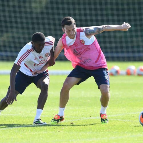 Image de l'article Ainsley Maitland-Niles, ce joueur qui change de crampons à chaque entrainement !