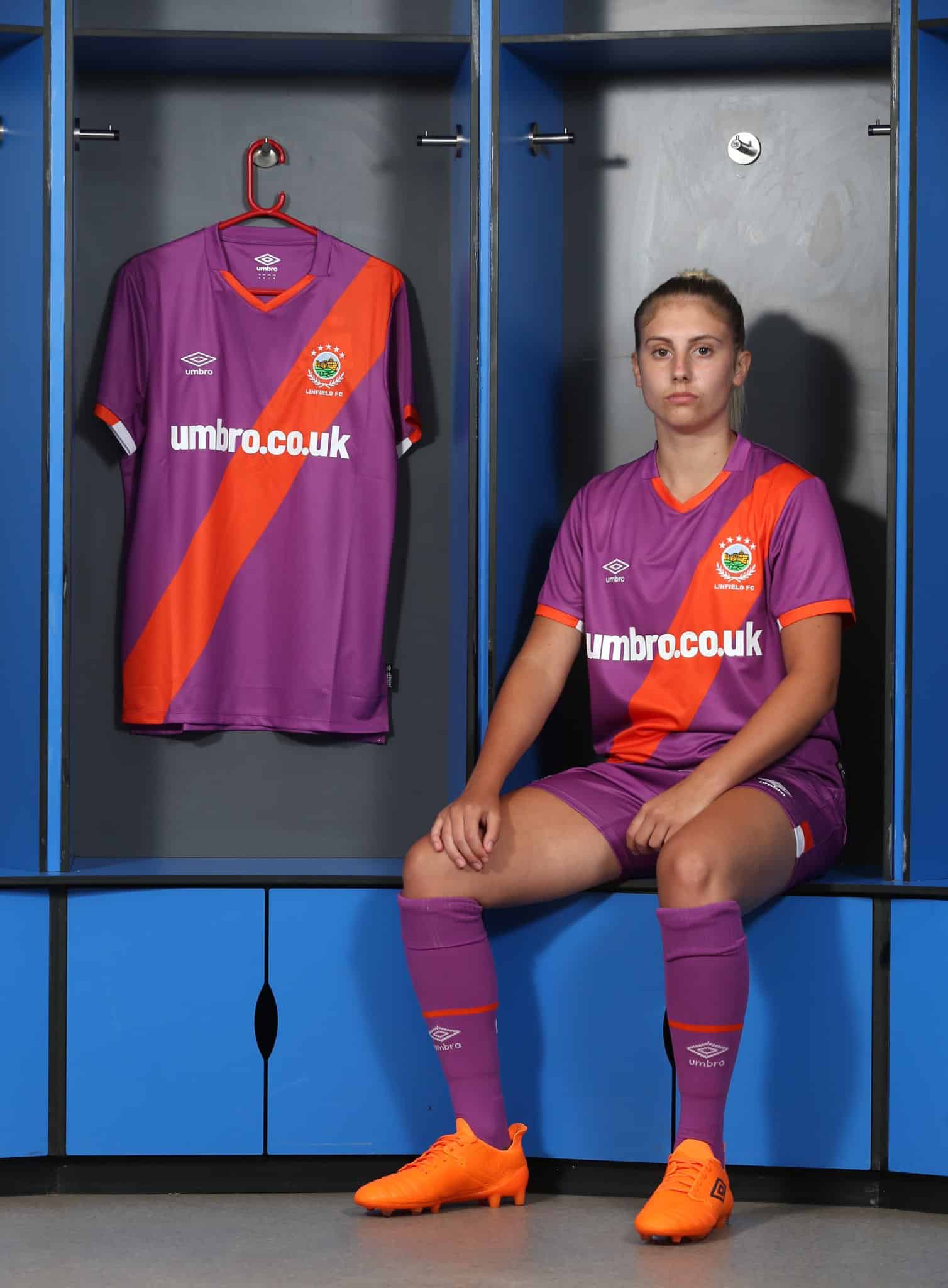 maillot-exterieur-linfield-fc-1