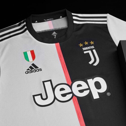 Image de l'article La Juventus met en vente les maillots spécialement préparés pour ses joueurs