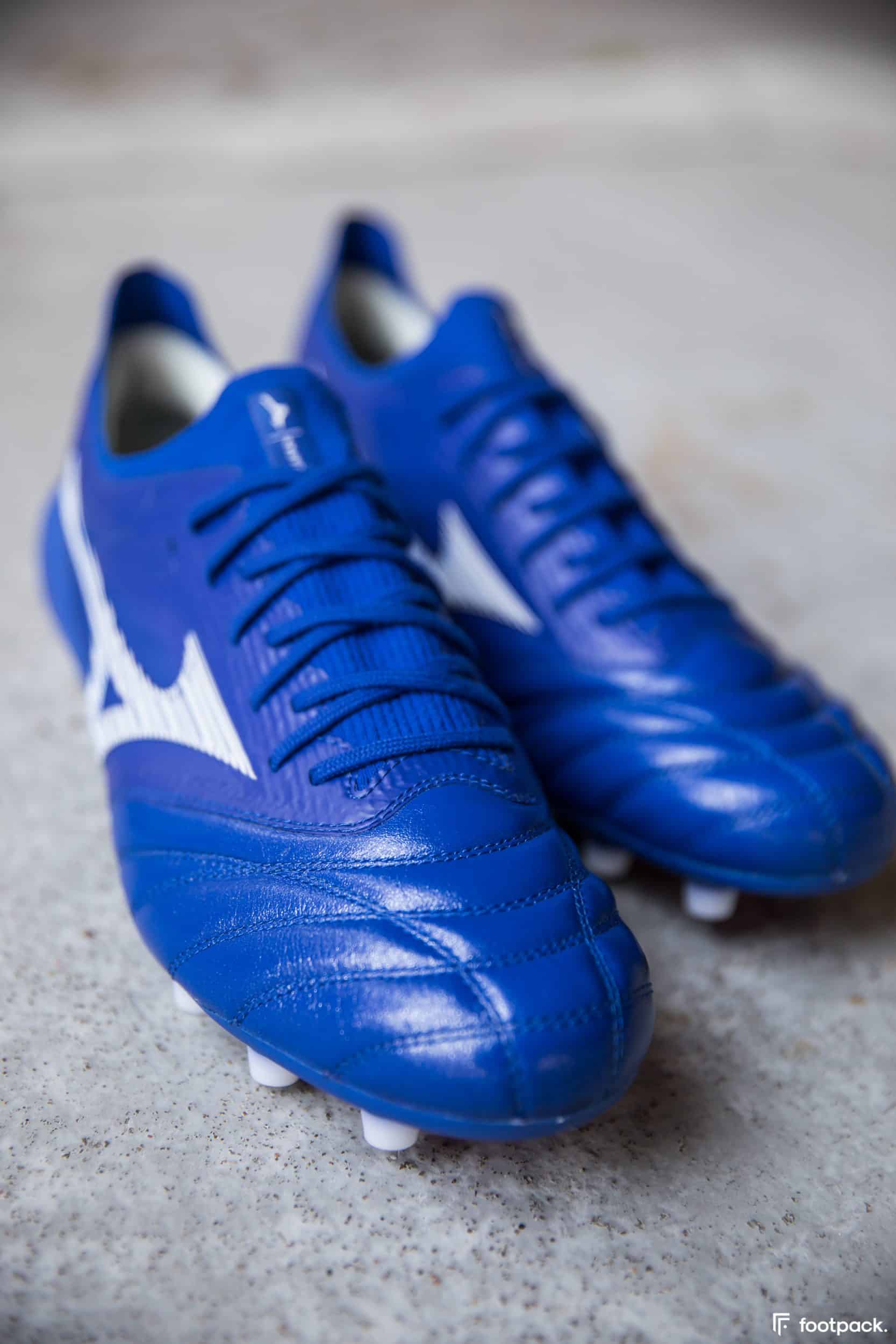 mizuno-morelia-3-reach-beyond-10