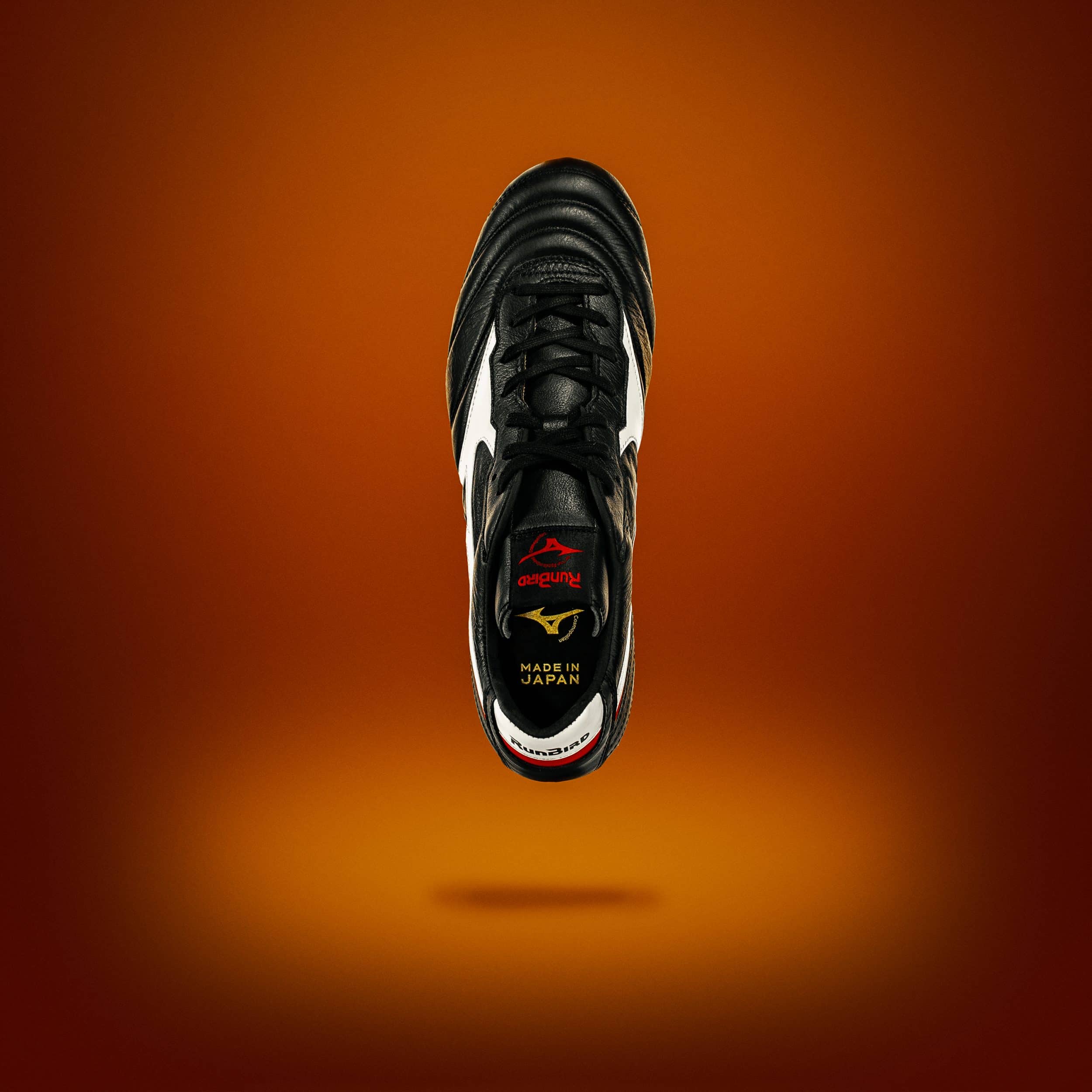 mizuno-morelia-zero-runbird-dna-2-