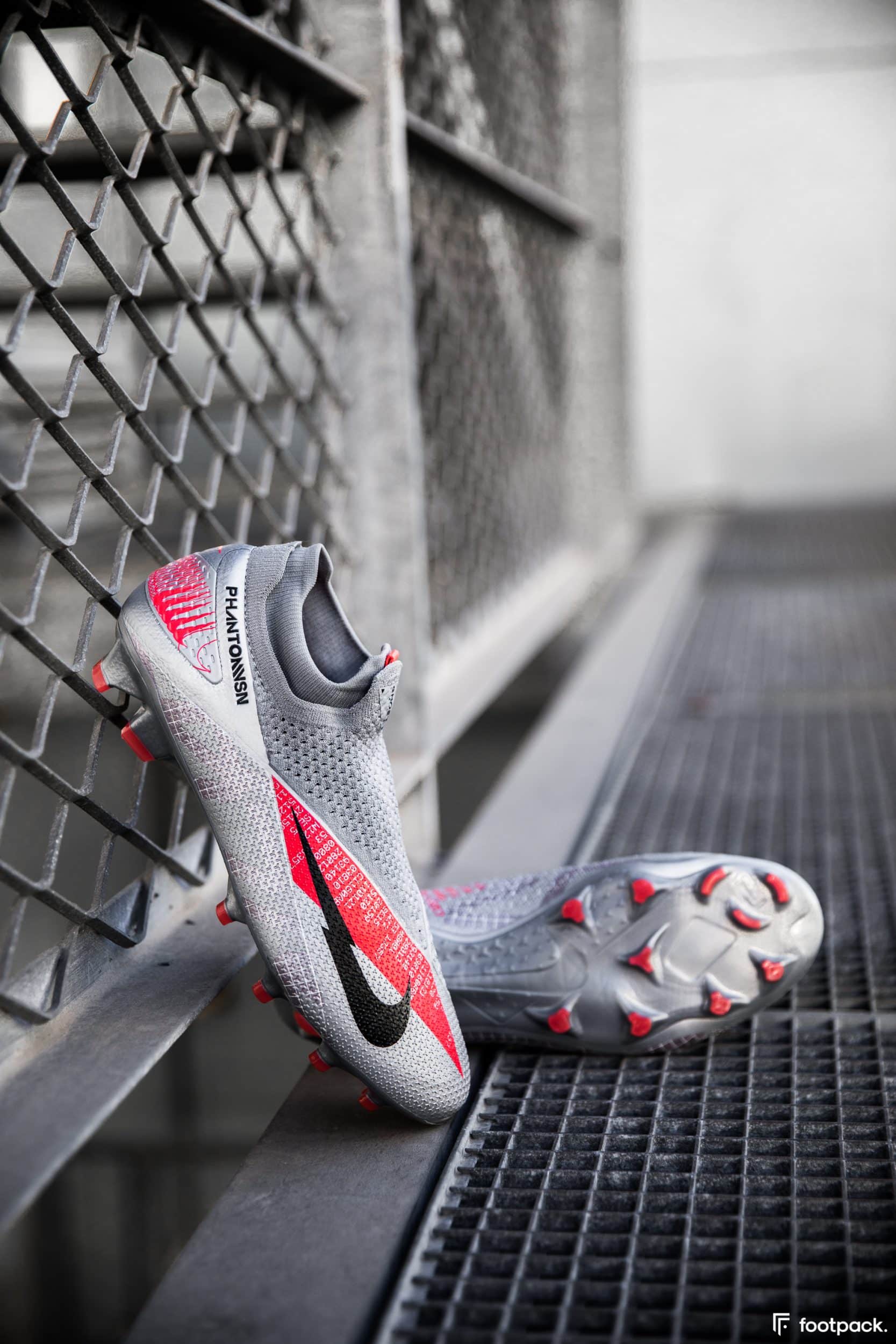 nike-Neighborhoods-pack-footpack-25