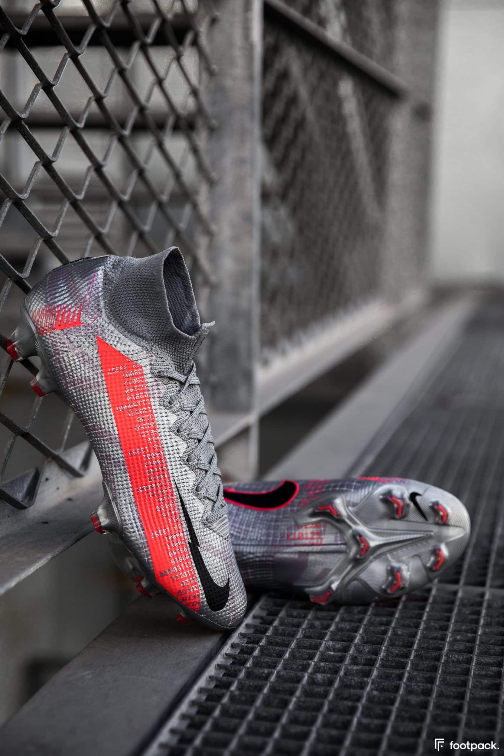 nike-Neighborhoods-pack-footpack-26