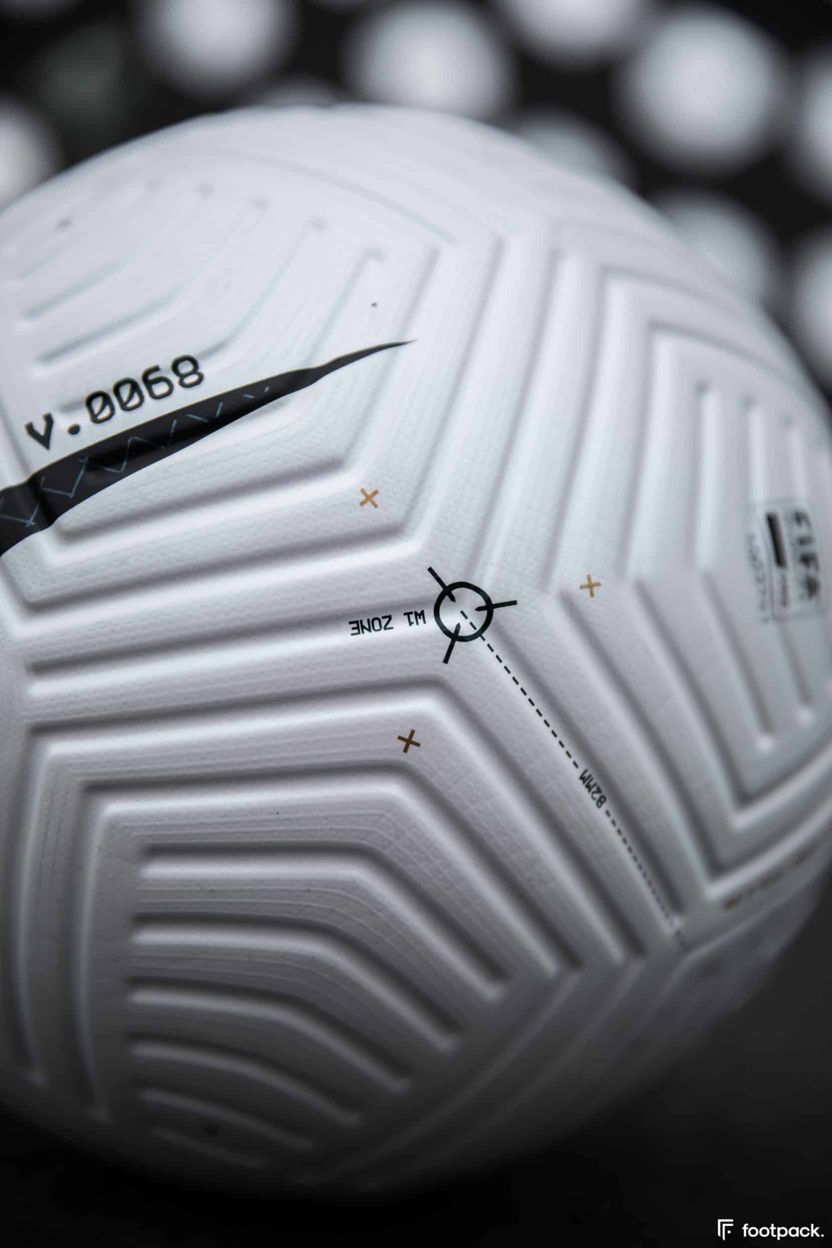 ballon-nike-flight-premier-league-serie-a-footpack-14