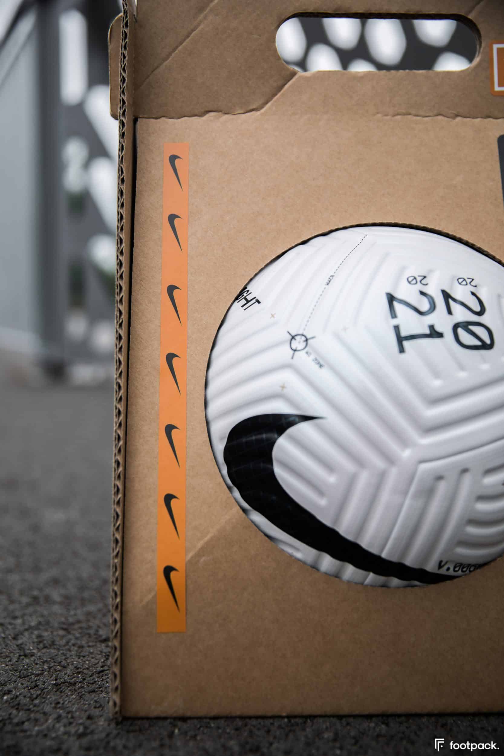 ballon-nike-flight-premier-league-serie-a-footpack-4