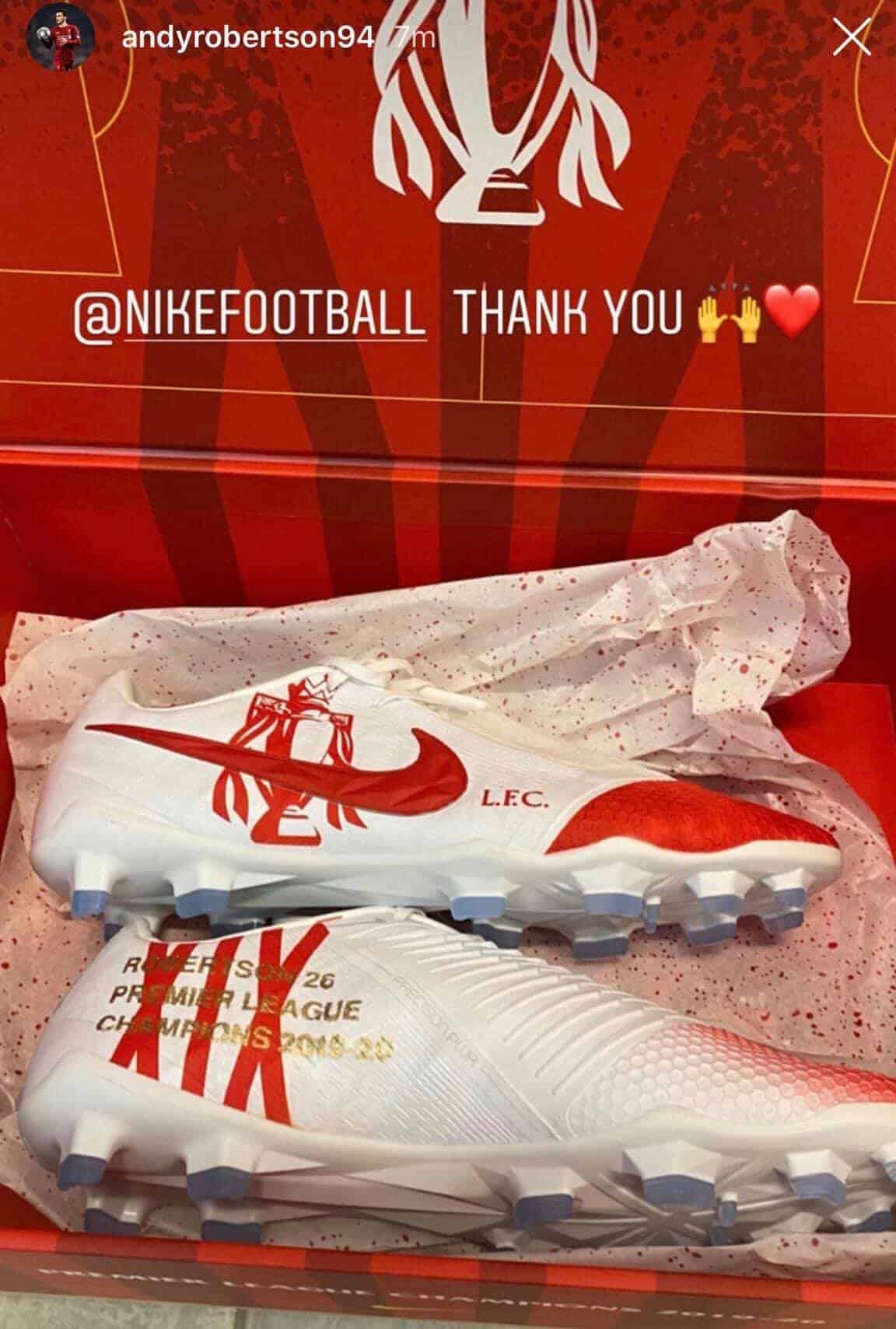 chaussures-nike-joueurs-de-liverpool-champion-andy-robertson