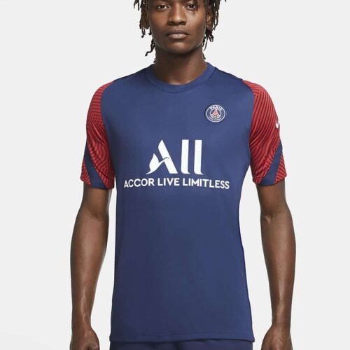Image de l'article Le PSG dévoile ses nouvelles collections lifestyle et training Nike pour la saison 2020/2021