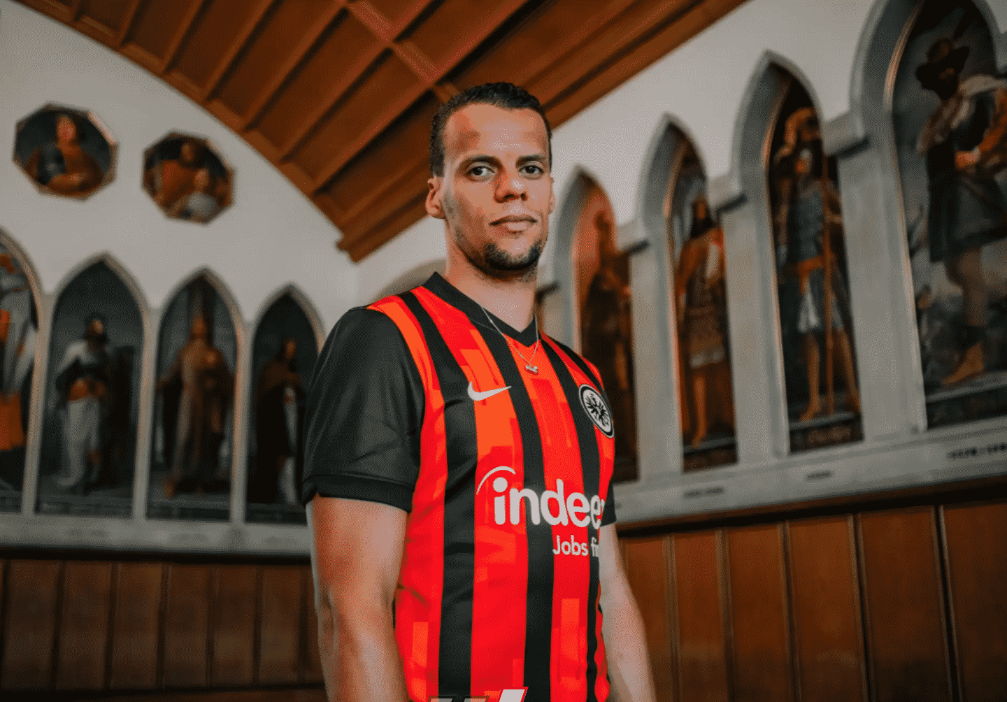 maillot-domicile-eintracht-francfort-2020-2021-nike-1