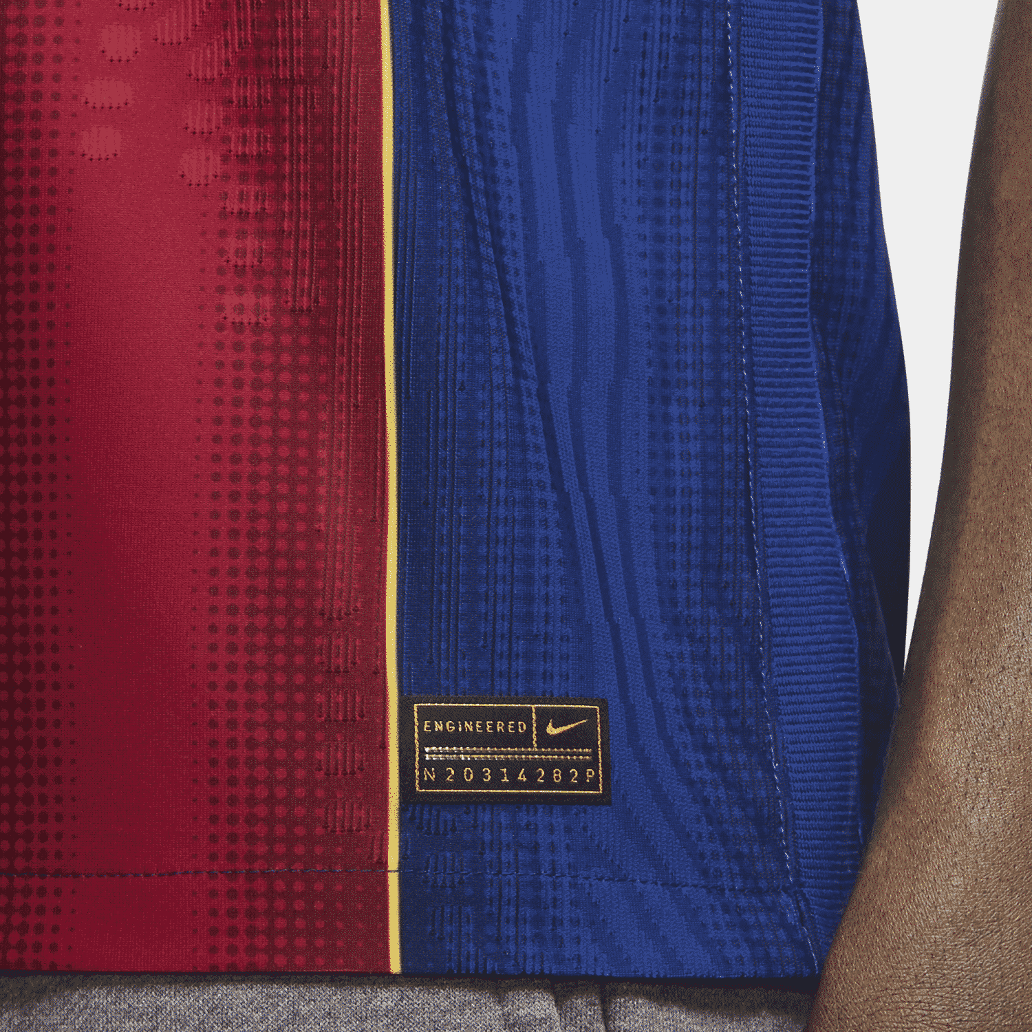 maillot-domicile-fc-barcelone-2020-2021-nike-4-5
