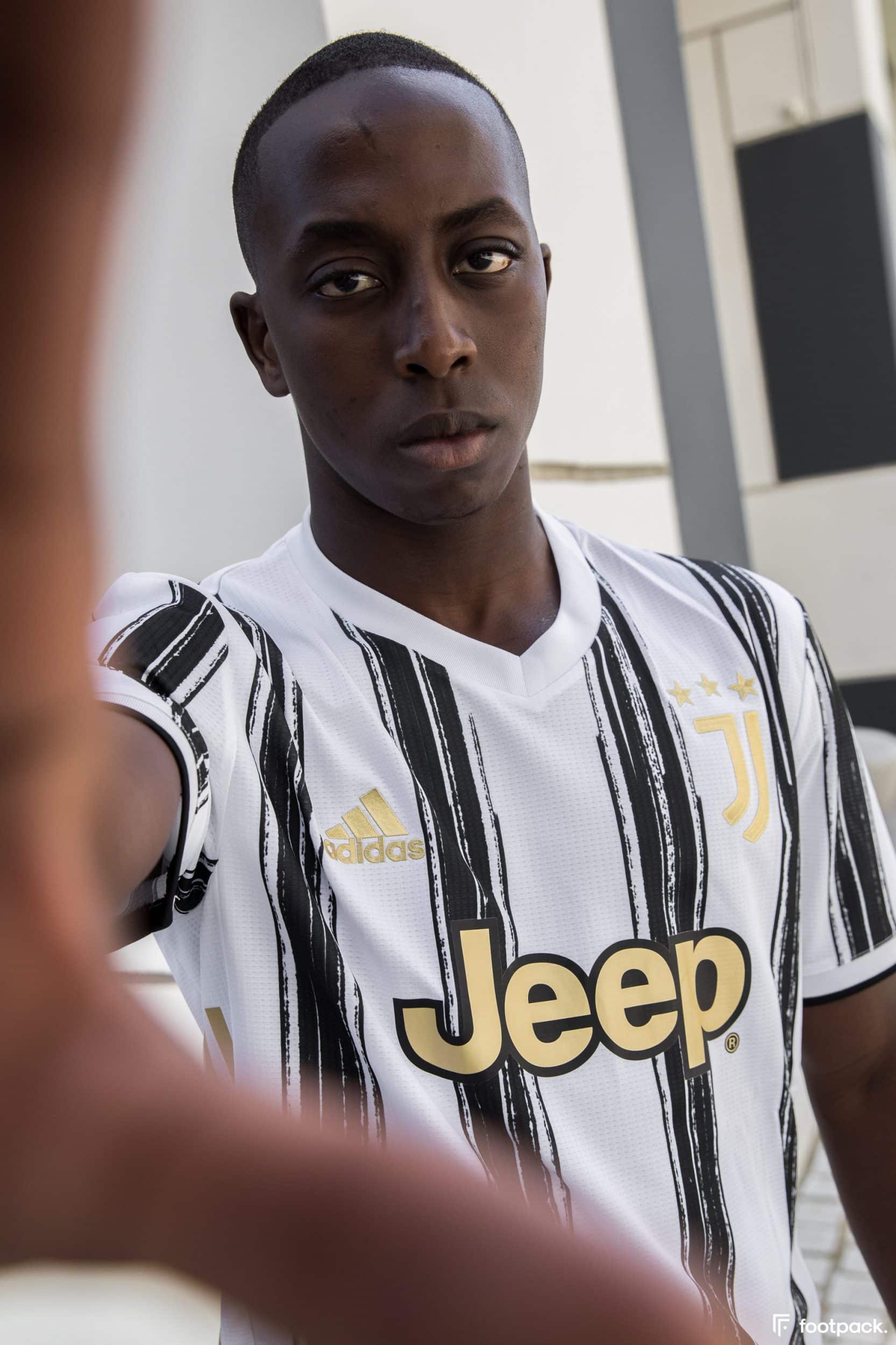 maillot-domicile-juventus-2020-2021-adidas-footpack-17