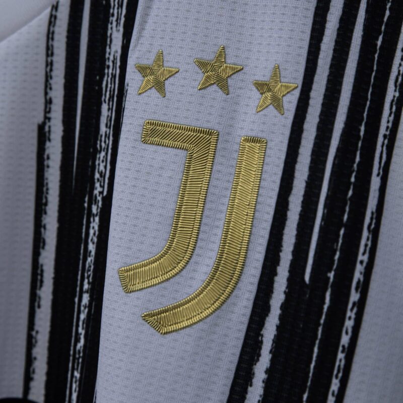 maillot-domicile-juventus-2020-2021-adidas-footpack-22