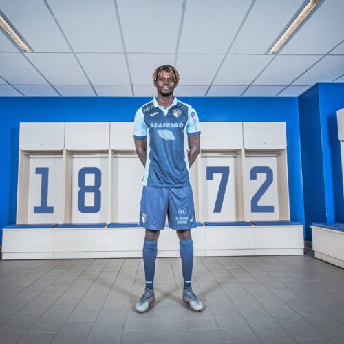 Image de l'article Joma dévoile les nouveaux maillots 2020-2021 du Havre AC