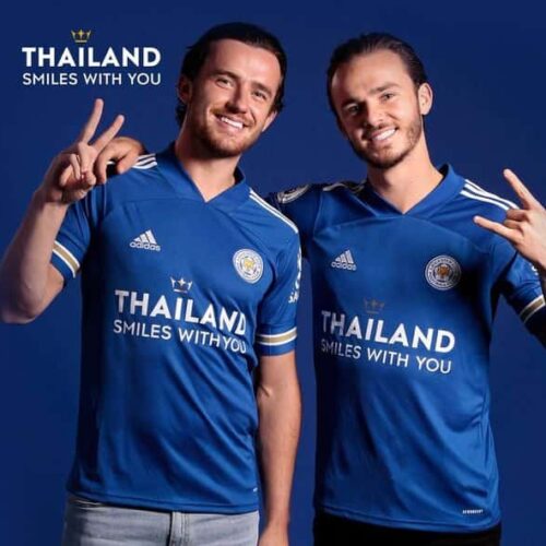 Image de l'article adidas présente les maillots 2020-2021 de Leicester City