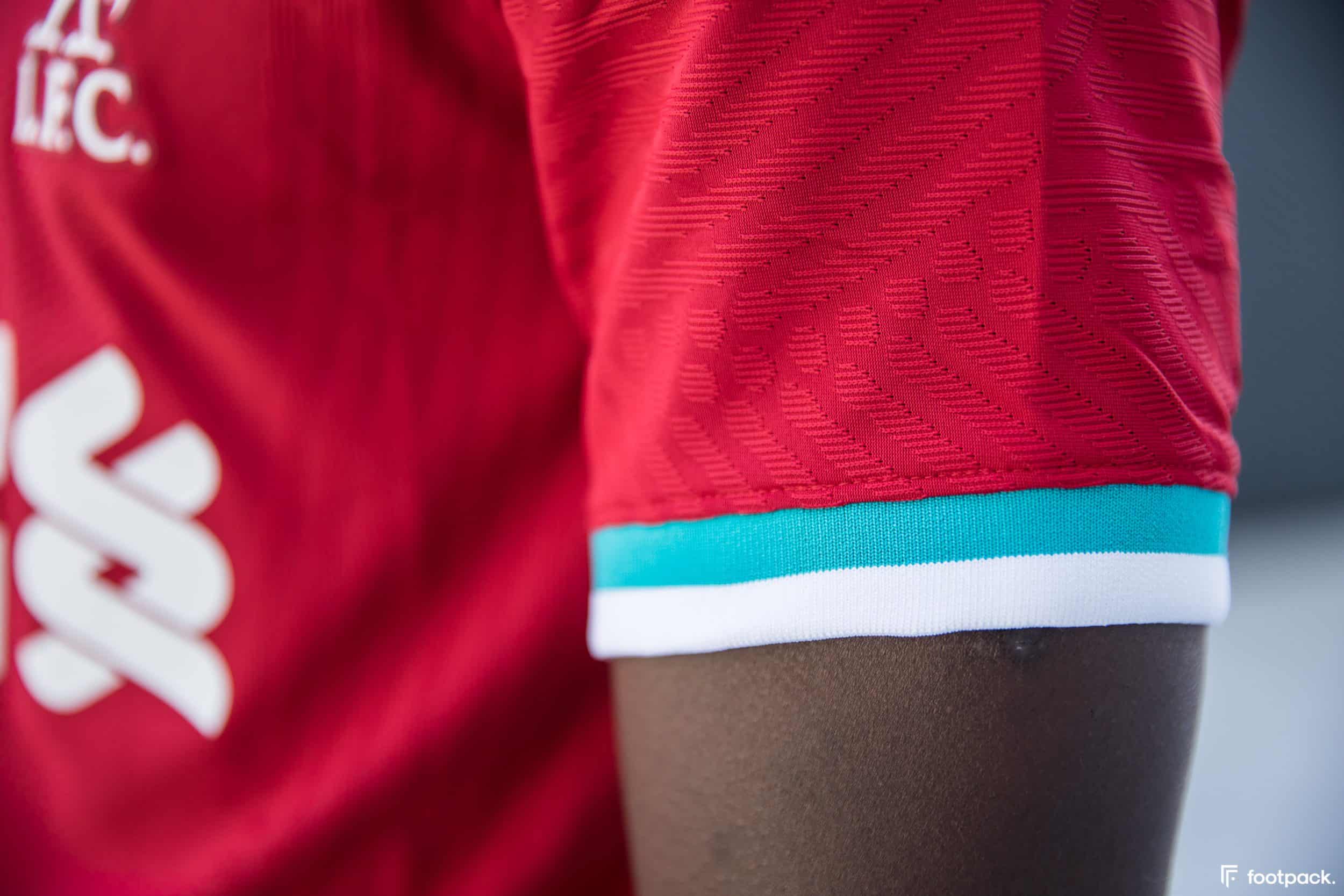 maillot-domicile-liverpool-2020-2021-nike-footpack-14