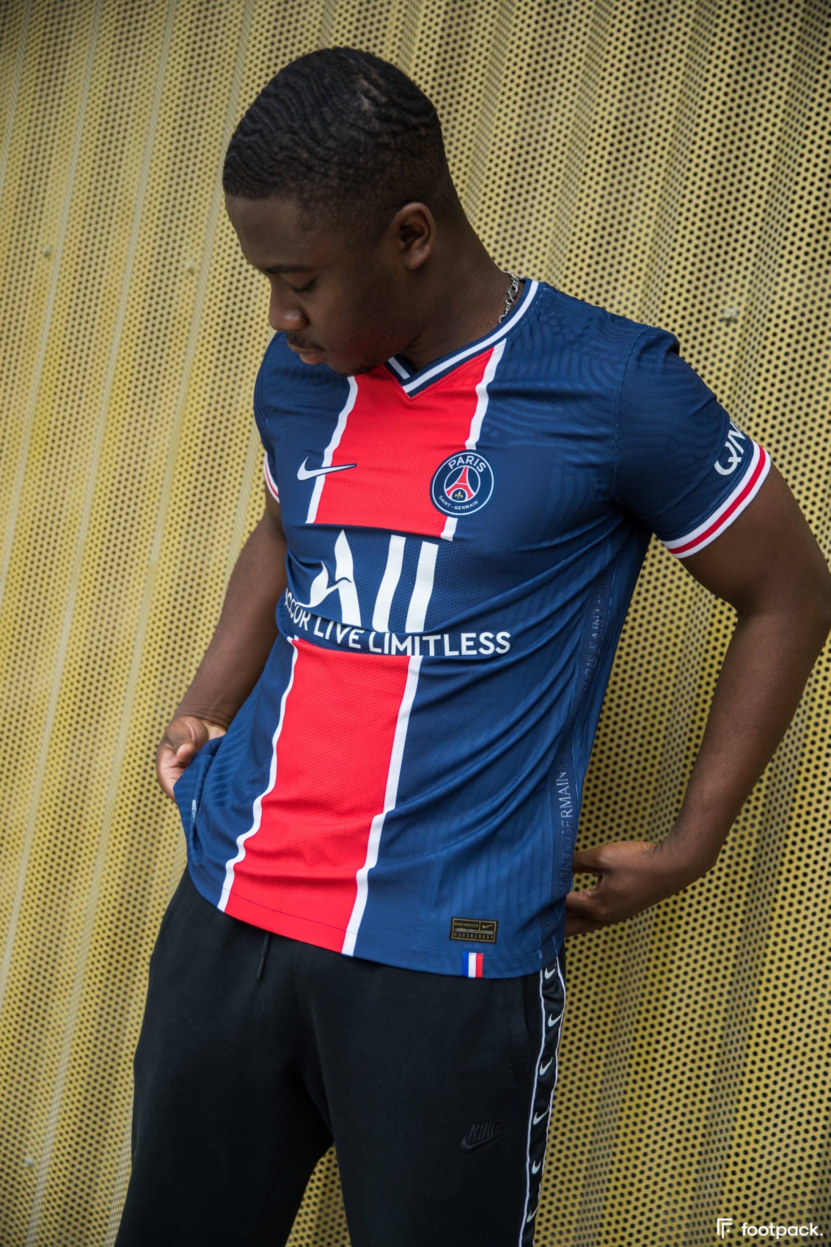 maillot-domicile-psg-2020-2021-nike-footpack-1