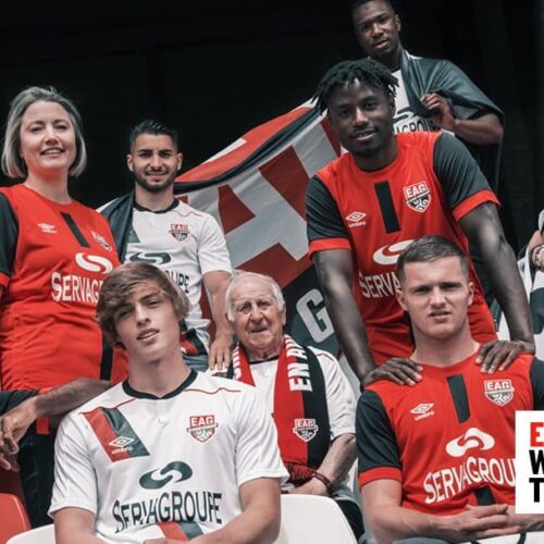 Image de l'article Umbro présente les maillots 2020-2021 de l'EA Guingamp