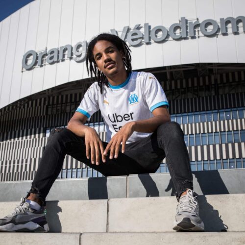 Image de l'article Shooting - Les nouveaux maillots 20-21 de l'OM par footpack.