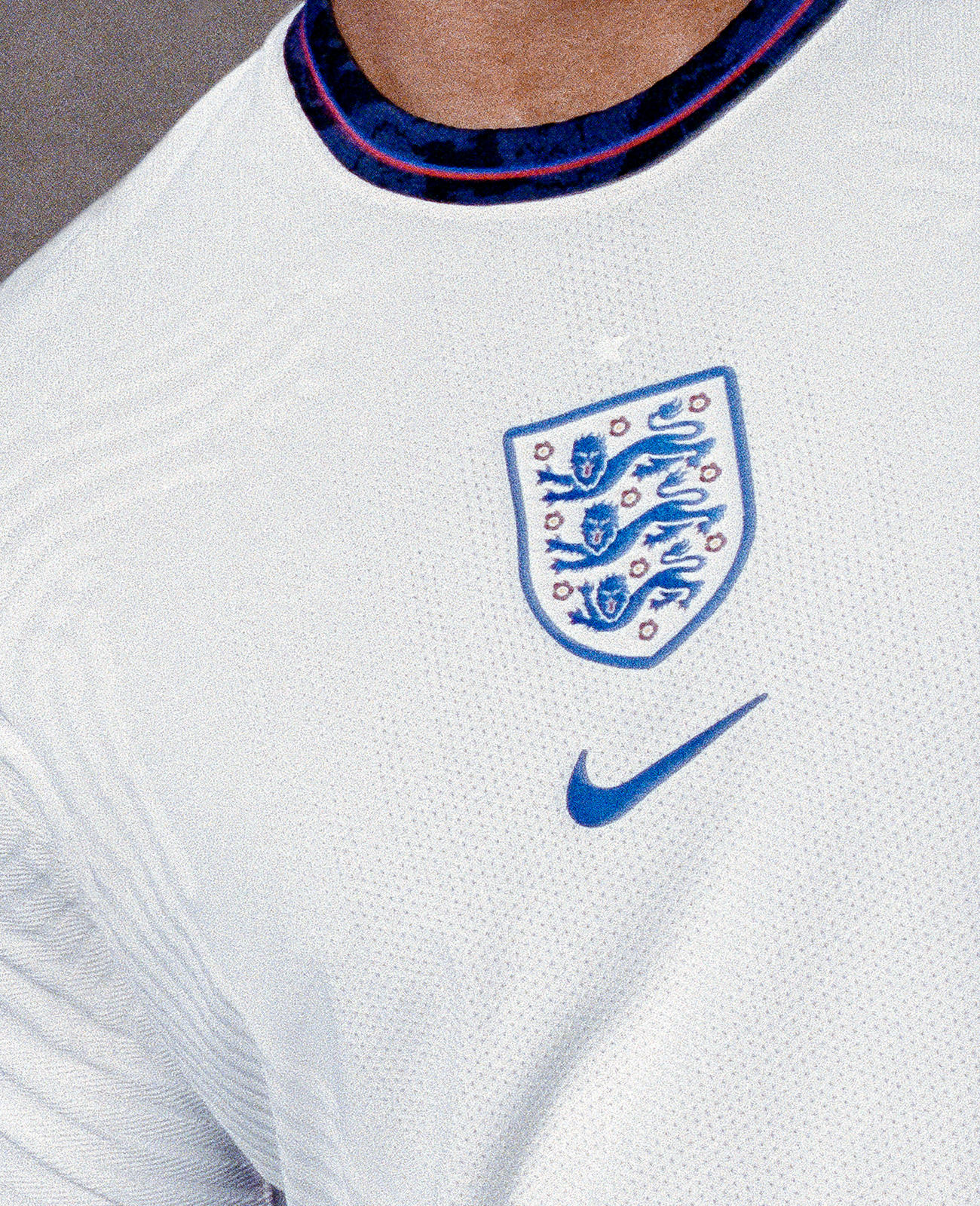 L Angleterre Et Nike Presentent Les Maillots De L Euro Footpack