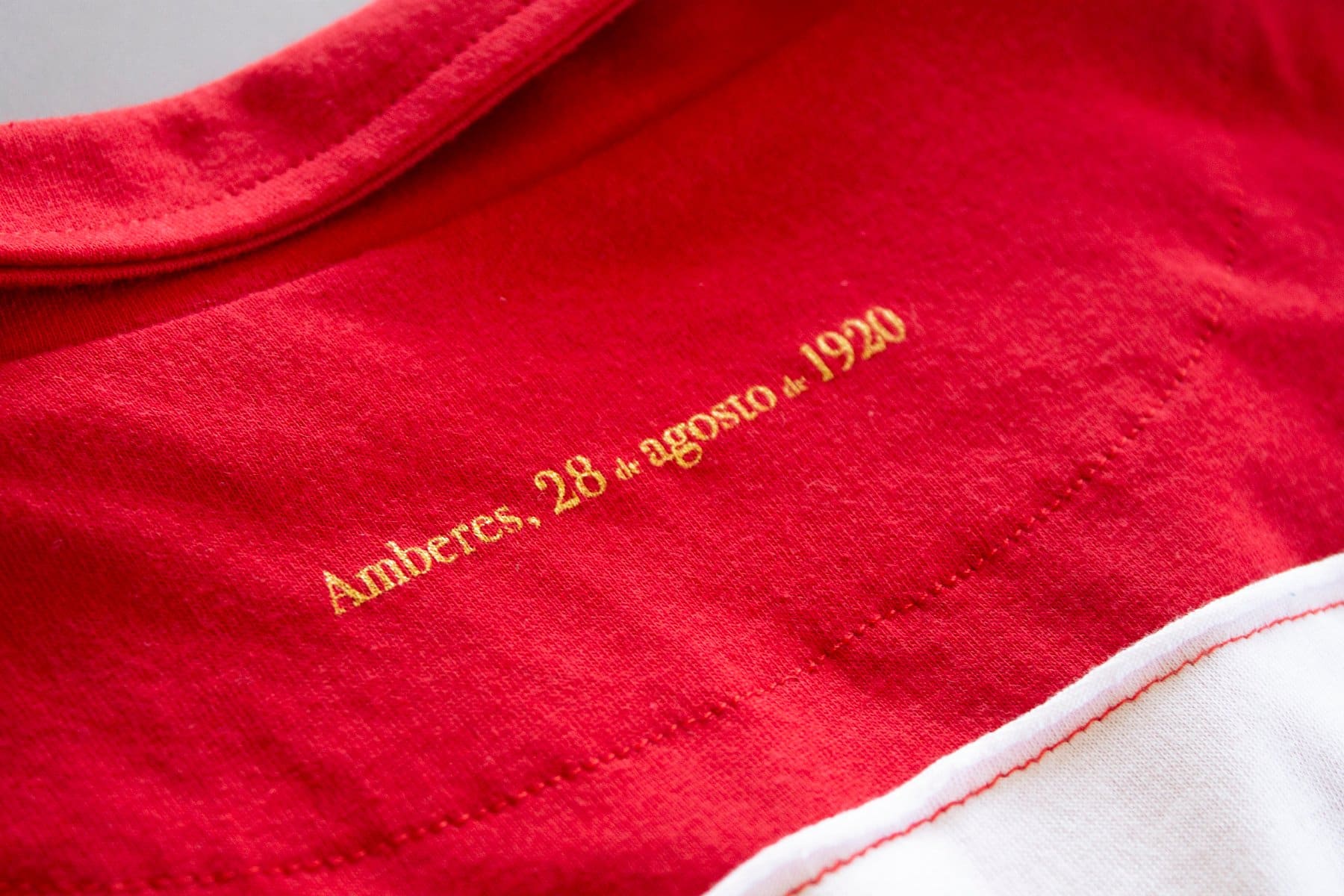 maillot-espagne-centenaire-edition-limitee-3