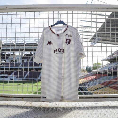 Image de l'article Kappa et le FC Metz présentent les maillots 2020-2021