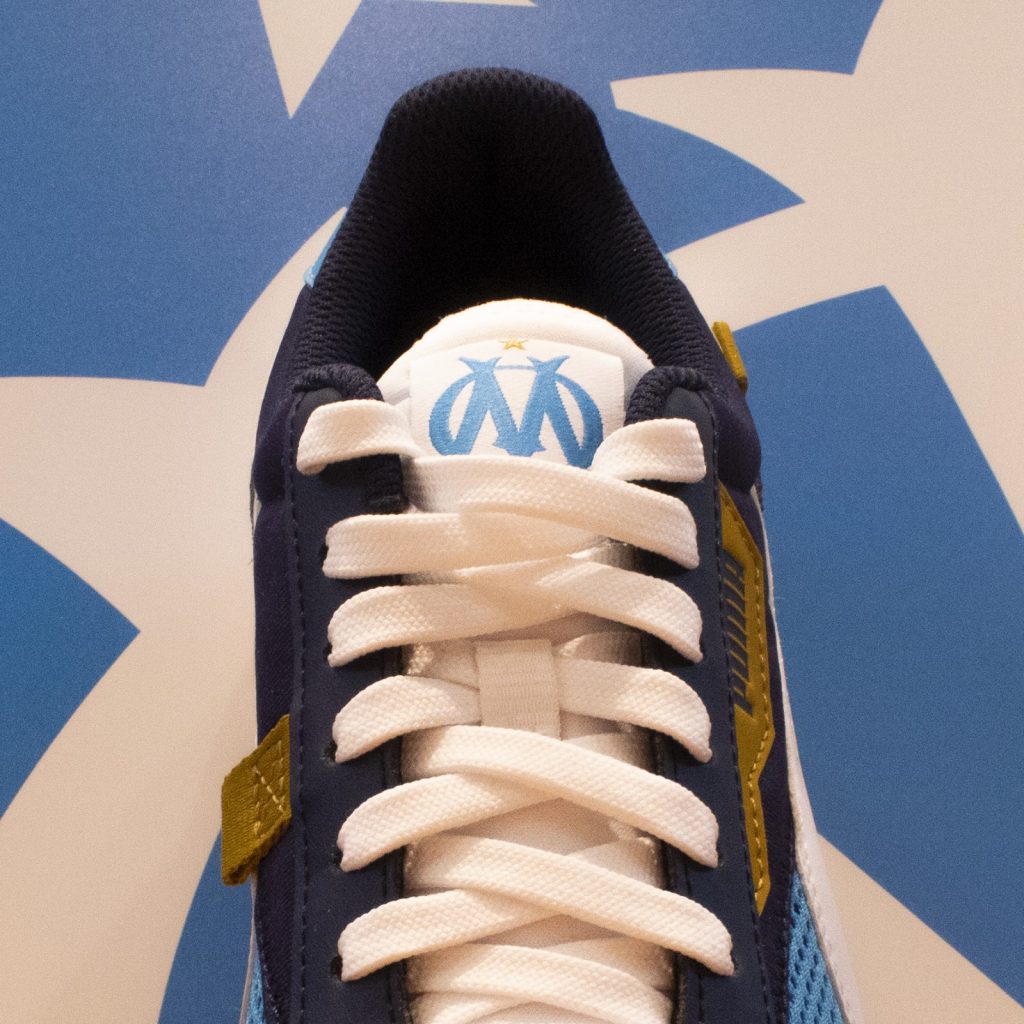 Une paire de Puma Rider aux couleurs de l'OM - footpack.