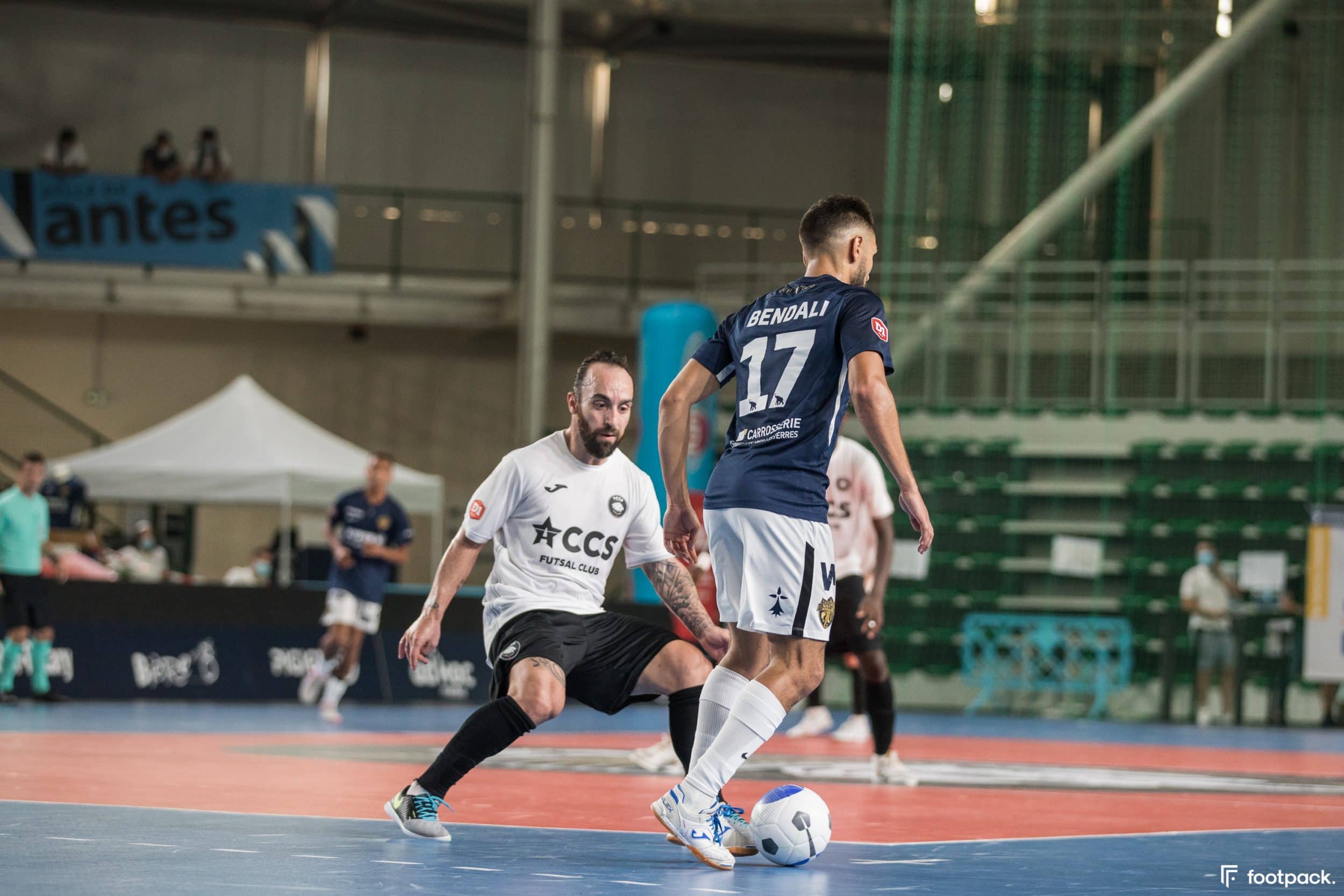 au-stade-d1-futsal-nantes-metropole-ACCS-ricardinho-footpack