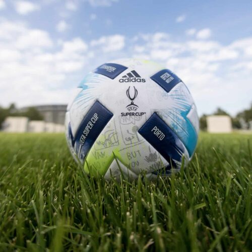 Image de l'article Un ballon dessiné par des enfants pour la Super Coupe d'Europe
