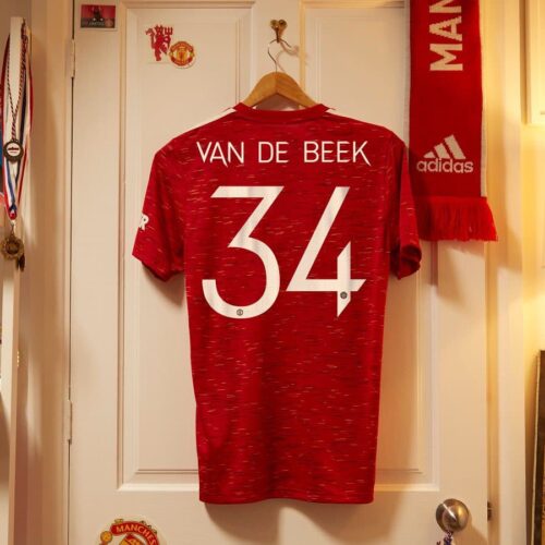 Image de l'article Ces joueurs qui portent le numéro 34 en hommage à Abdelhak Nouri