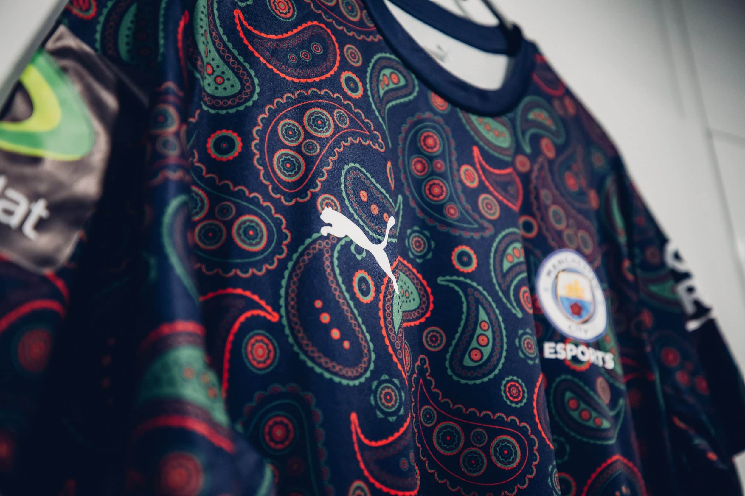 maillot-manchester-city-2020-2021-e-sports-puma-2
