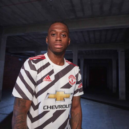 Image de l'article Un étrange et intriguant maillot third pour Manchester United