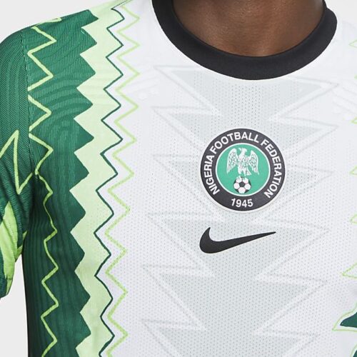 Image de l'article Six mois après la présentation, les maillots du Nigéria sont enfin disponibles
