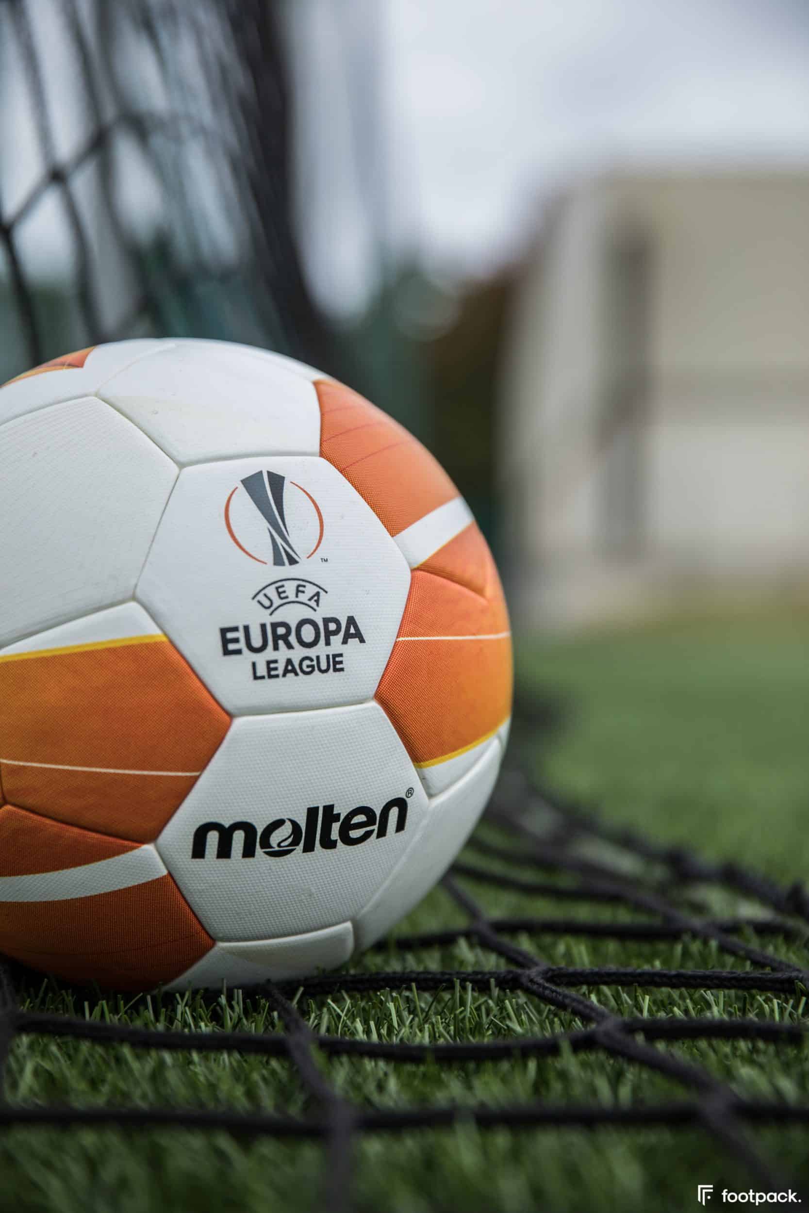 ballon-europa-league-2020-2021-footpack-2