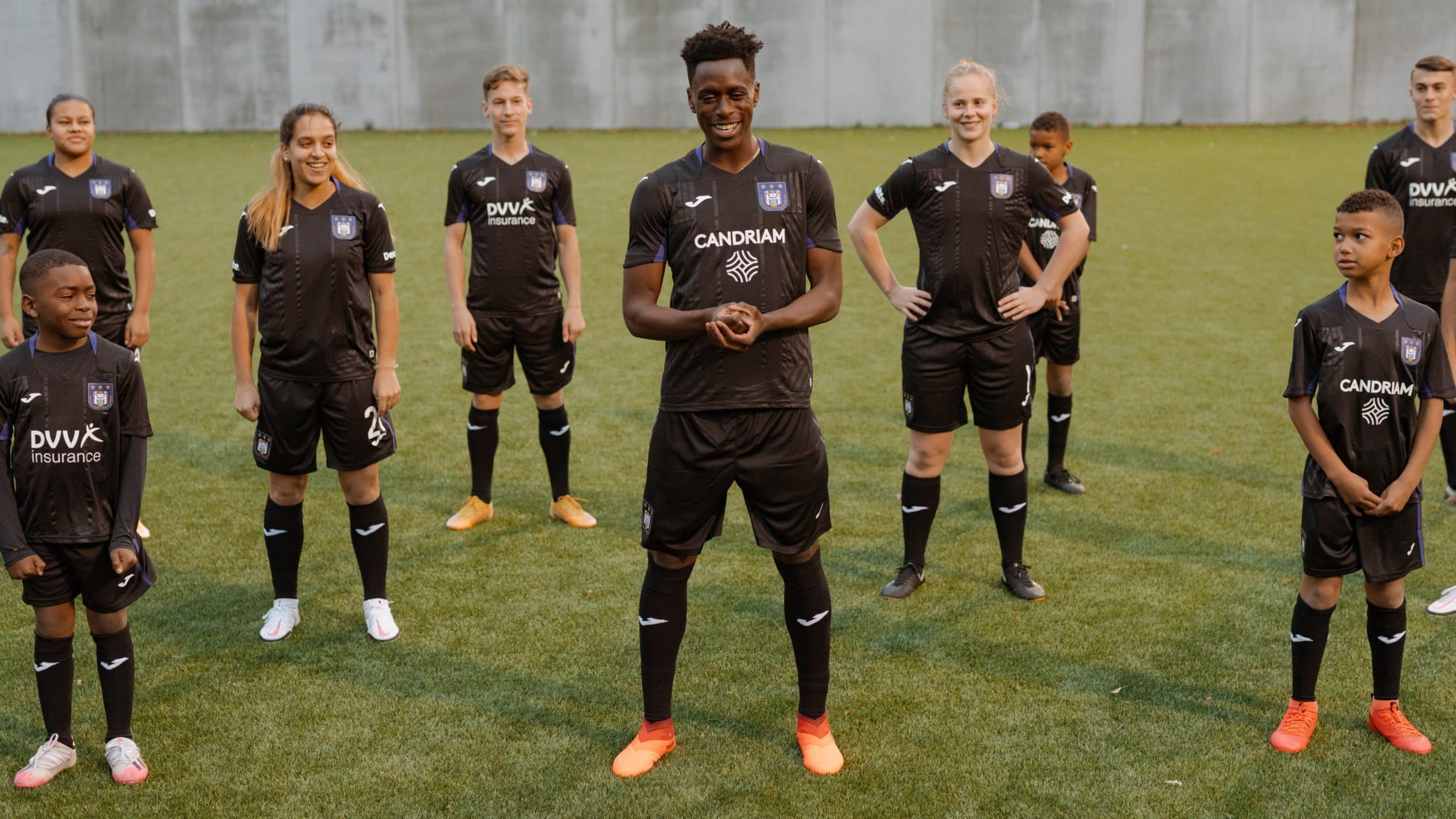 maillot-anderlecht-third-2020-2021-joma-4