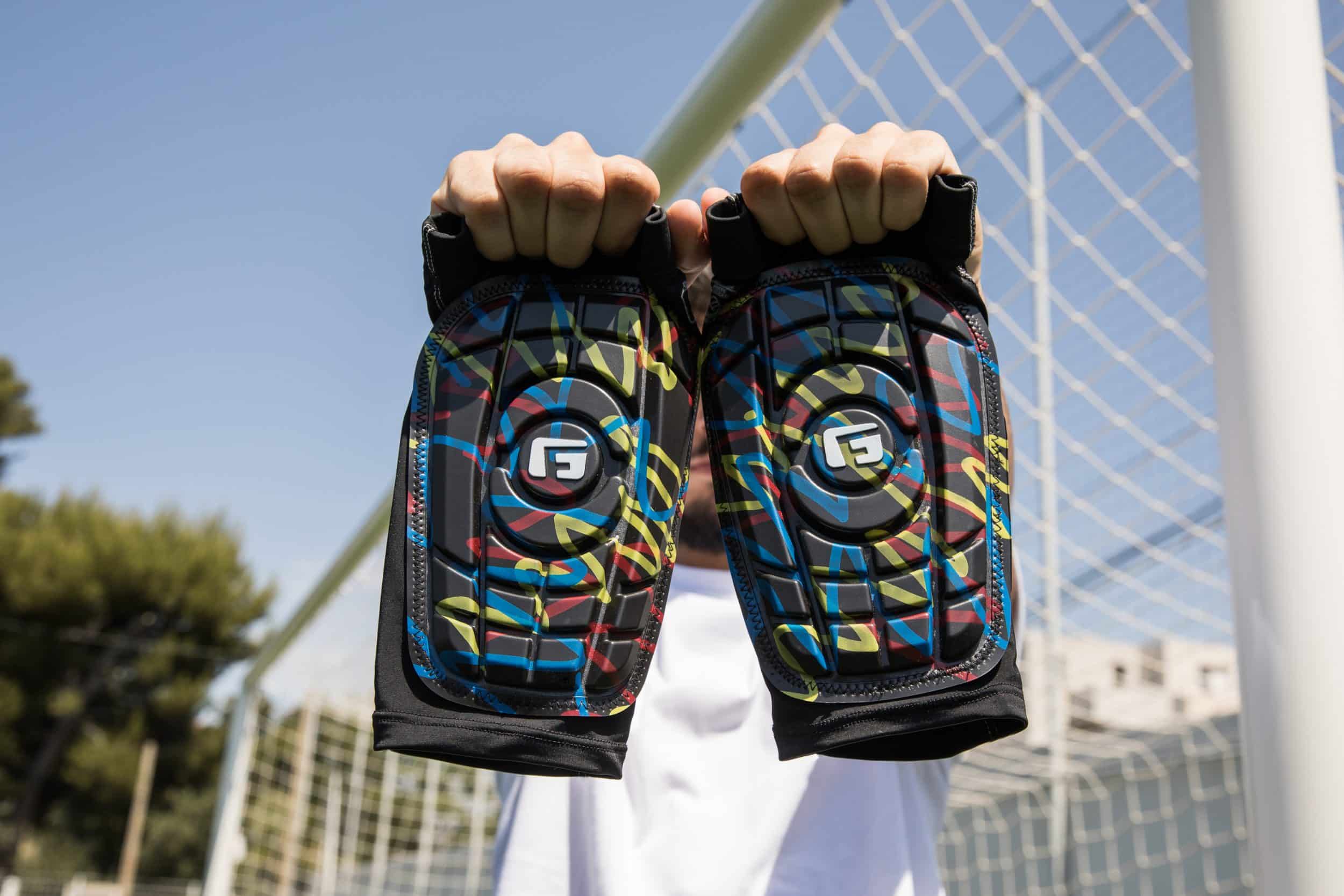 Un protège-tibia G-Form inspiré du graffiti - footpack.