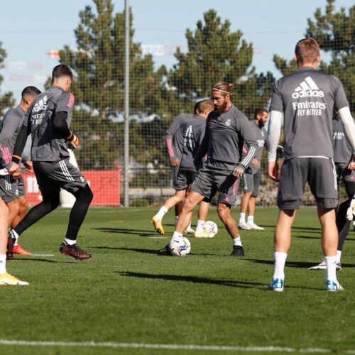 Image de l'article Sergio Ramos avec des crampons New Balance à l’entrainement ! #bootsmercato