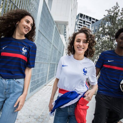 Image de l'article Les maillots de l'équipe de France pour l'Euro 2020 - Shooting footpack.