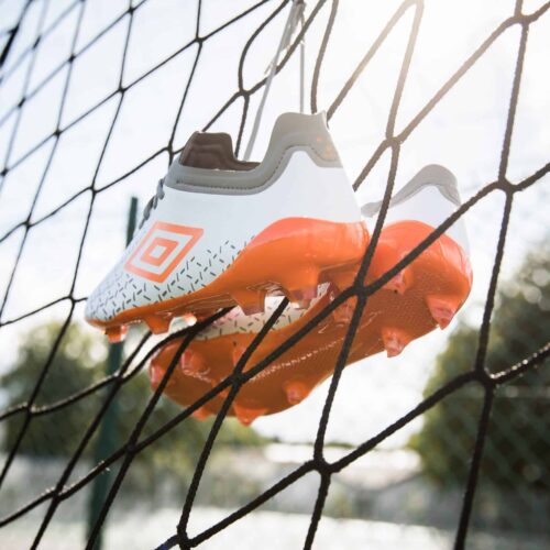 Image de l'article Déjà de nouveaux coloris sur la gamme football Umbro