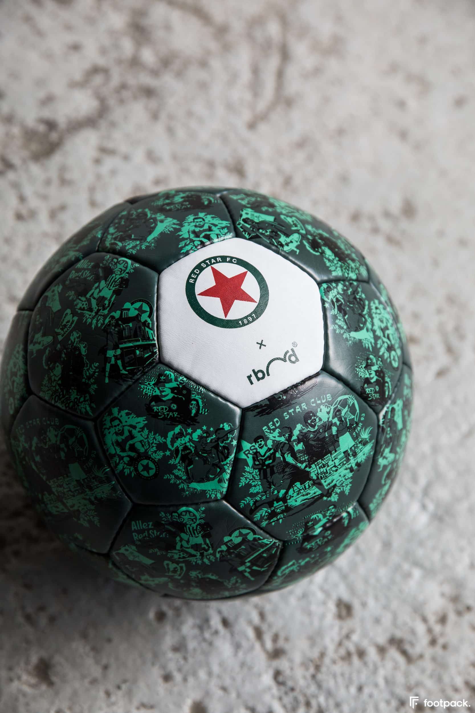 ballon-rebond-red-star-footpack-10