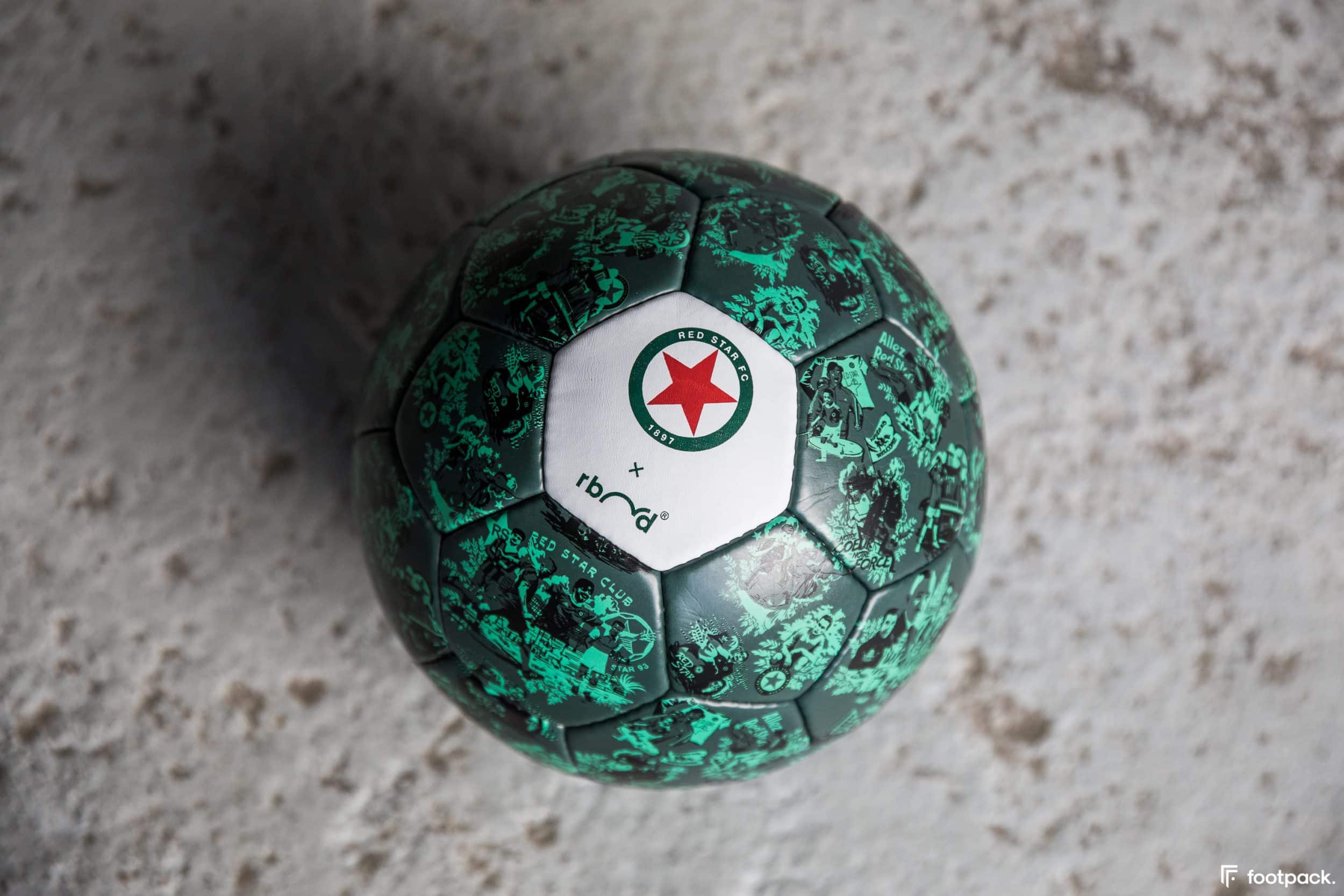 ballon-rebond-red-star-footpack-6