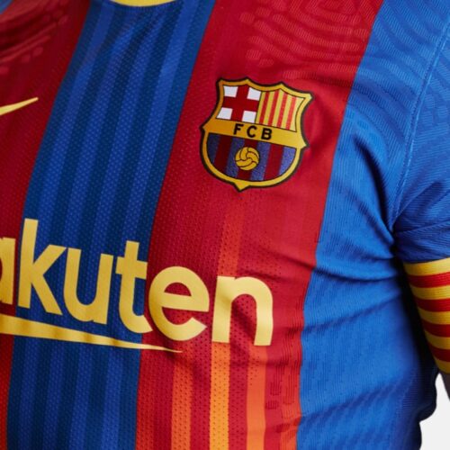 Image de l'article Pour le Clasico, le Barça présente un quatrième maillot !