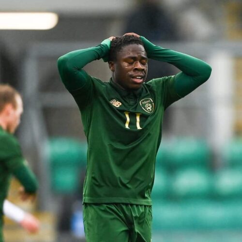 Image de l'article En Irlande, les A jouent en Umbro et les Espoirs en New Balance !