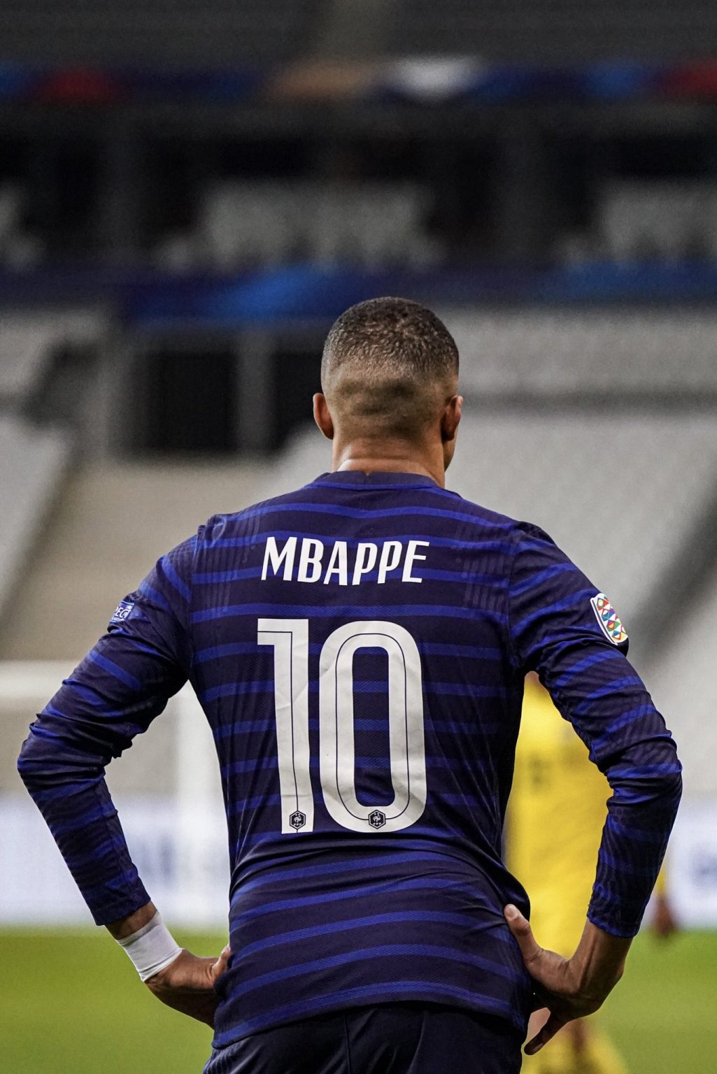 Le maillot manches longues de la France est introuvable